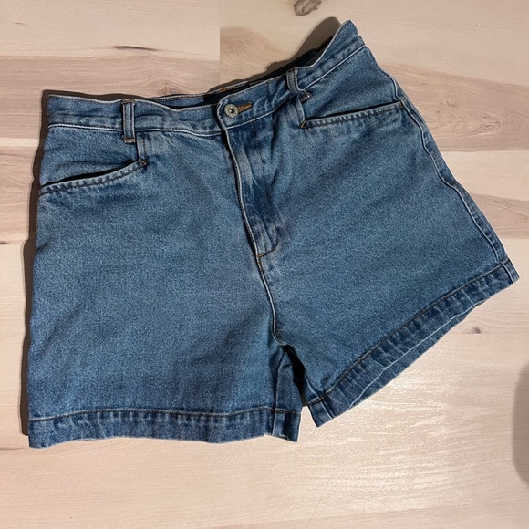 Nevada Pants - Women's Blue Denim Jean Shorts